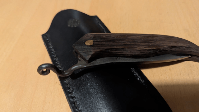 Couteau piémontais.